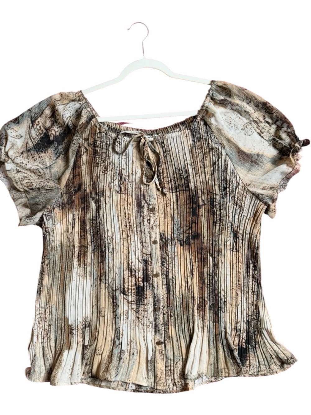 Dressbarn Abstract Brown Pleated Tie-Neck Blouse. Size 3X.